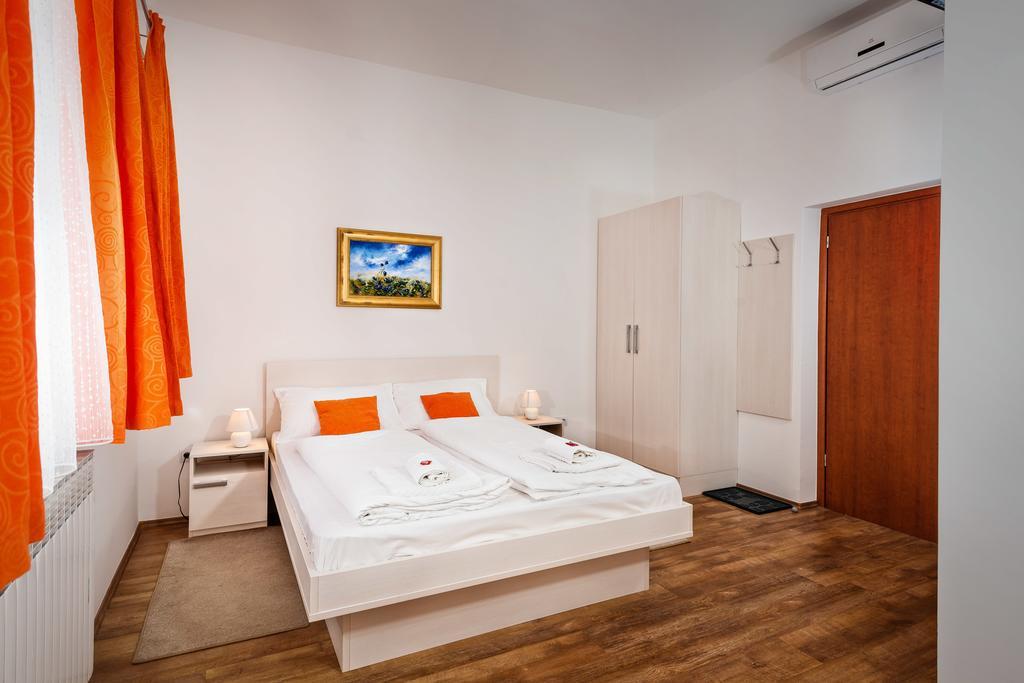 Rooms Lidija Zágráb Szoba fotó